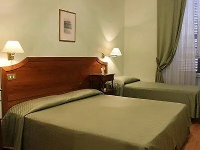 Hotel Fiori Rome 2*,