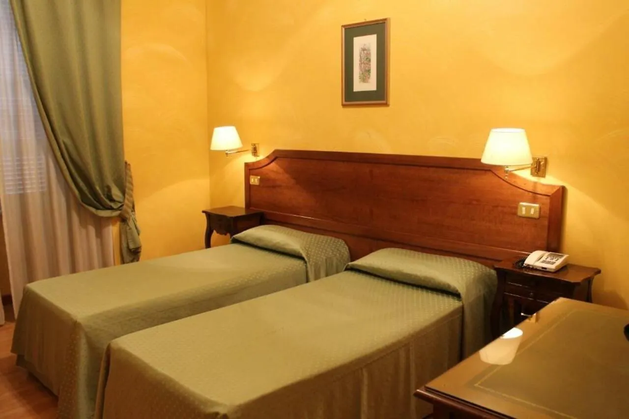Hotel Fiori Roma Italia