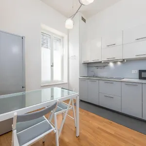  Apartment Casa Da Luna Italy