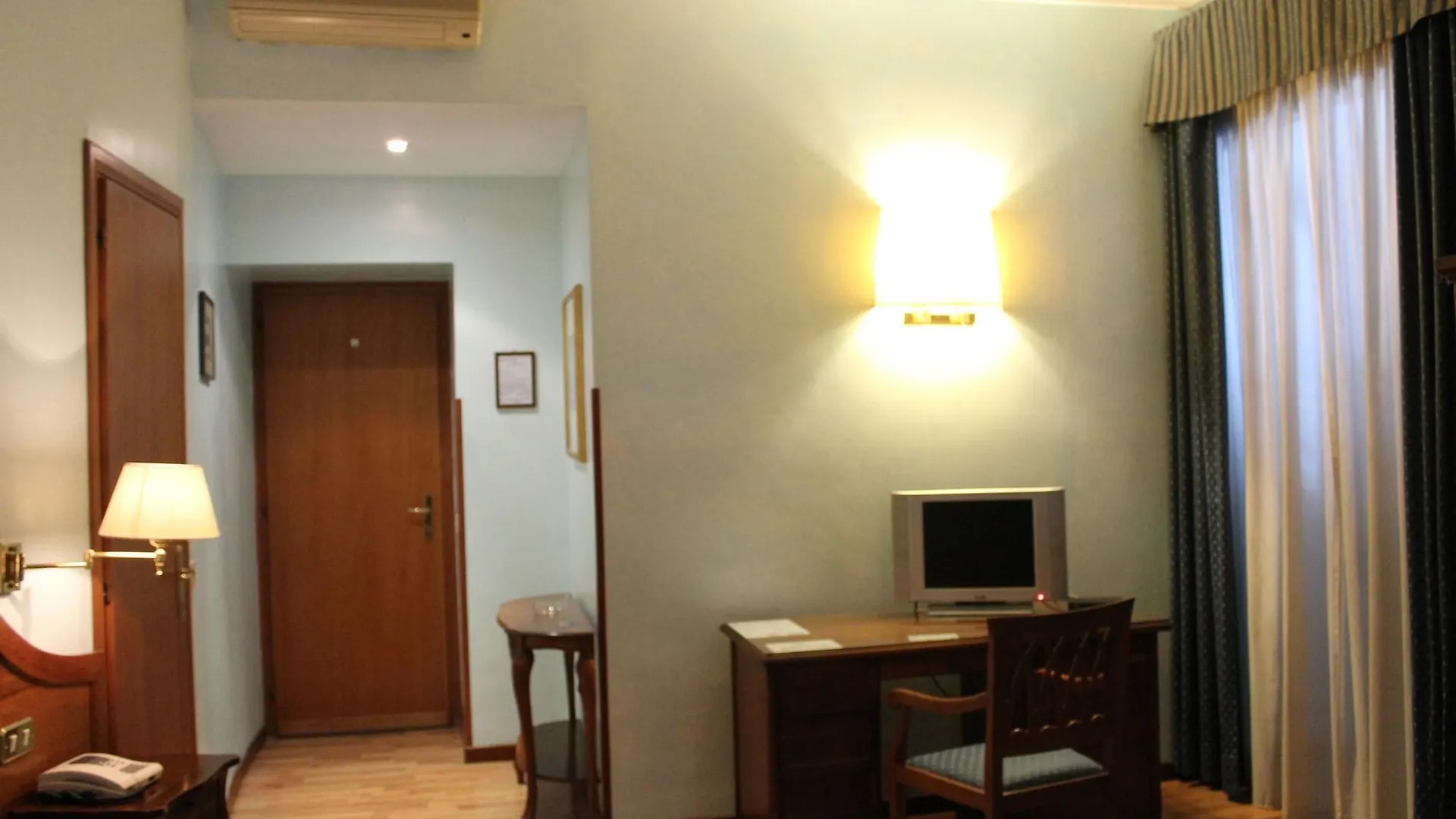 Hotel Fiori Rome