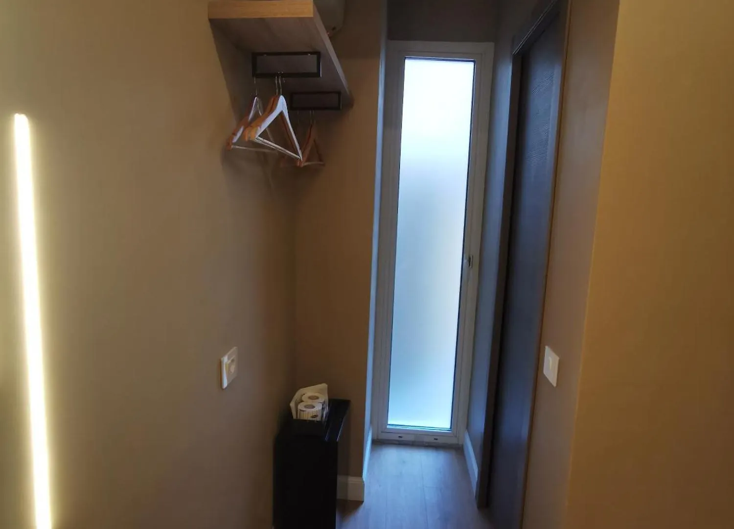 Hotel Fiori Roma 2*,  İtalya