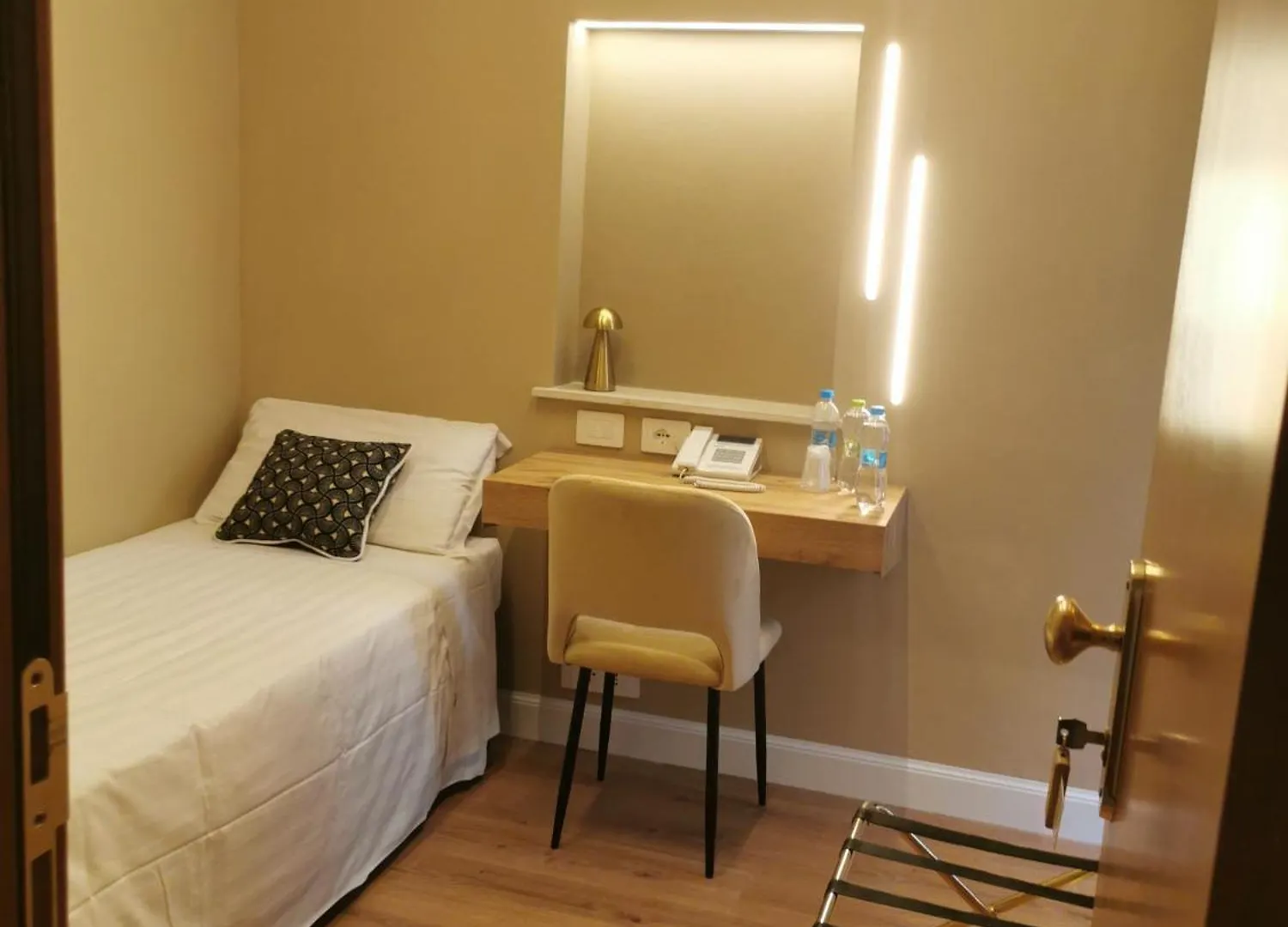 Hotel Fiori Rome