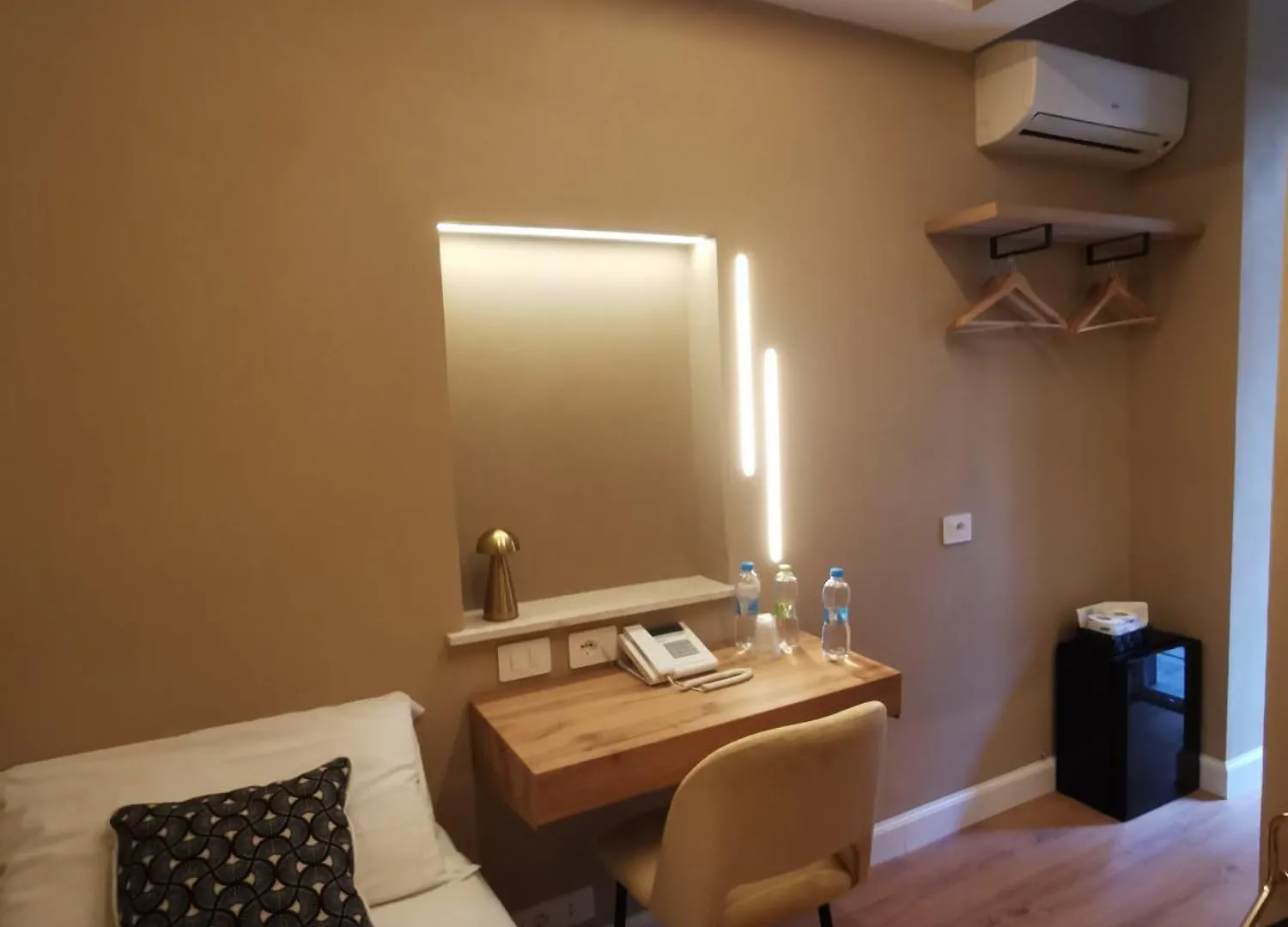 Hotel Fiori Rome