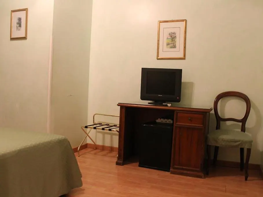 Hotel Fiori Rome