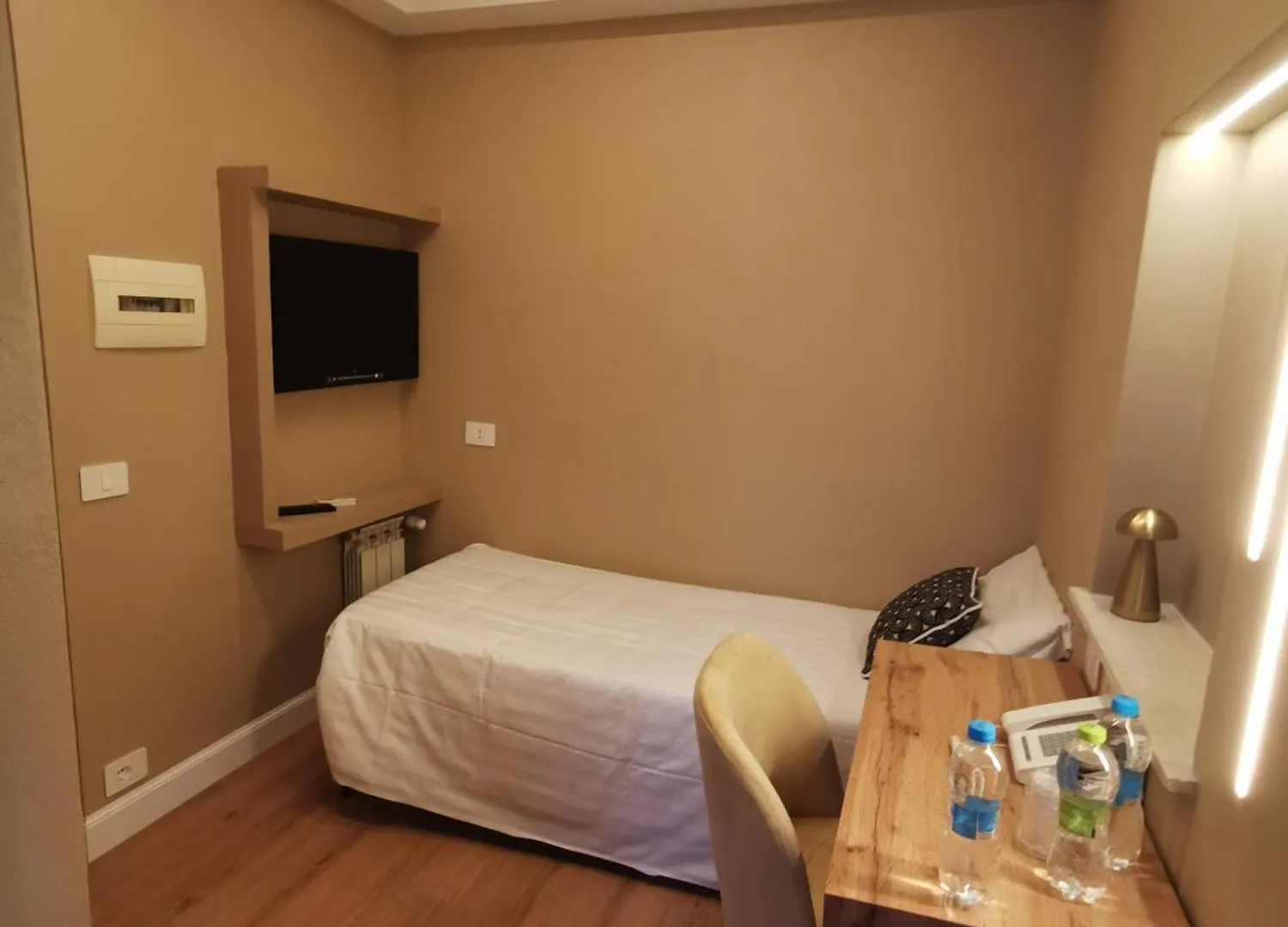 Hotel Fiori Rome